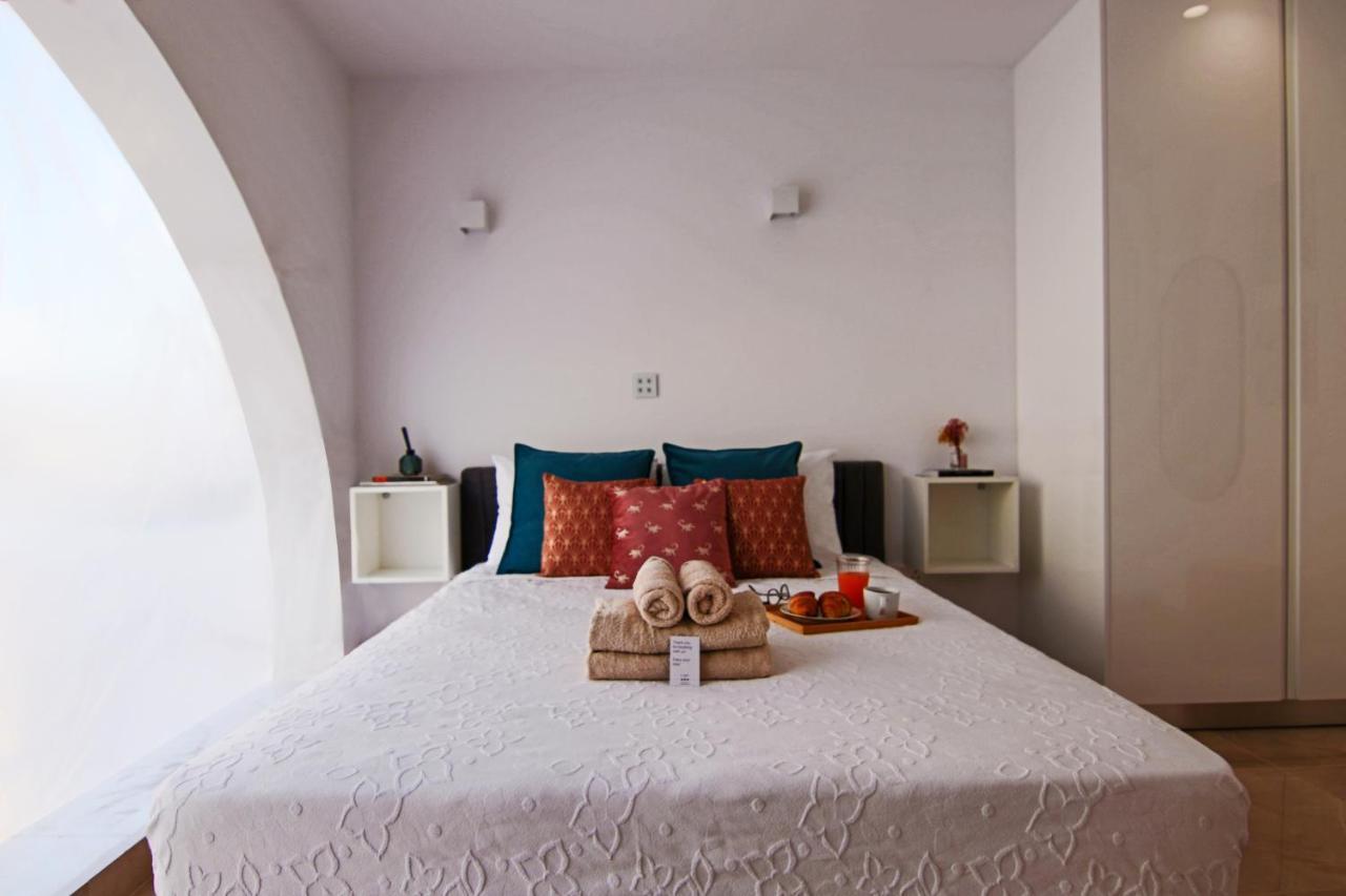 Phaedrus Living: Luxury Maisonette Lighthouse 60 Paphos Bagian luar foto